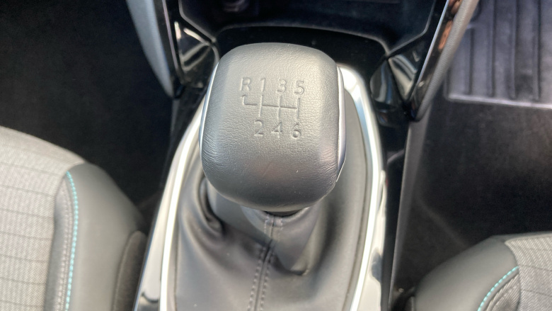 Peugeot 208 1.2 PureTech 100 Allure Premium + 5dr Petrol Hatchback